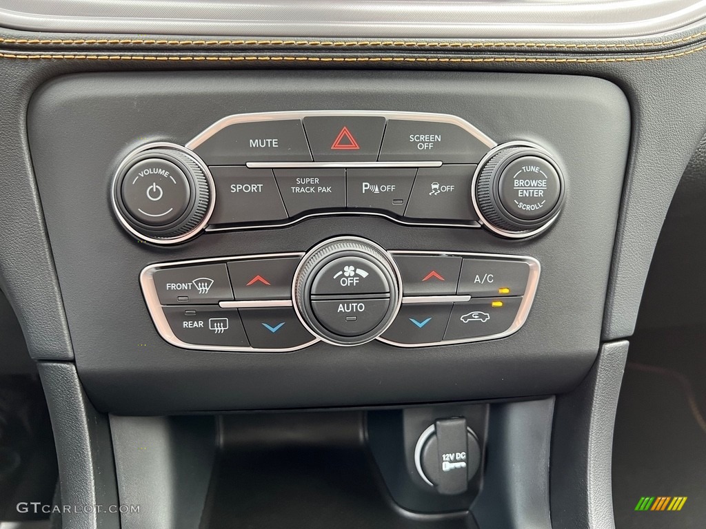 2023 Dodge Charger GT Plus Hemi Orange Package Controls Photo #146120505