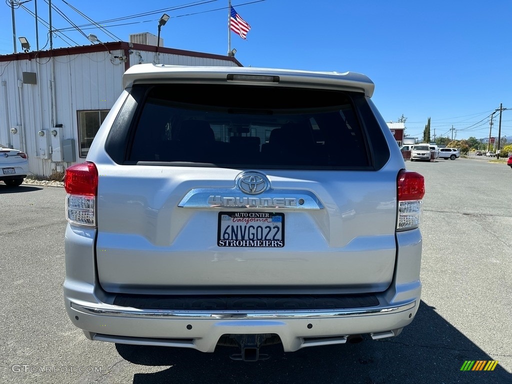 2011 4Runner SR5 - Classic Silver Metallic / Graphite photo #5