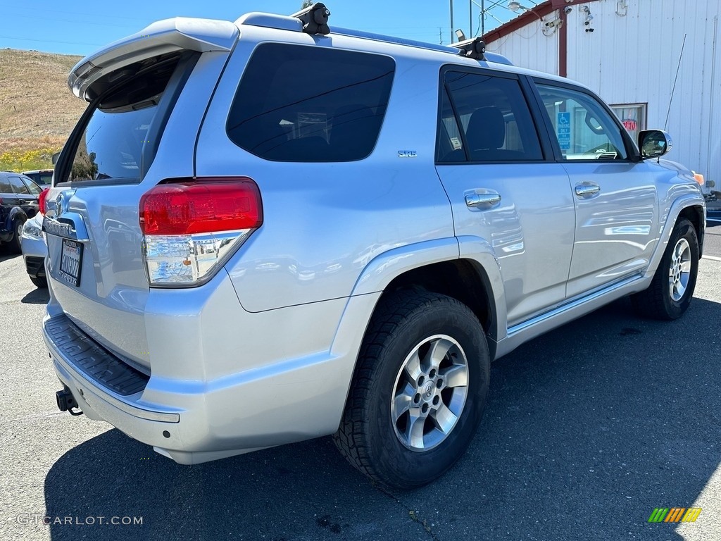 2011 4Runner SR5 - Classic Silver Metallic / Graphite photo #6