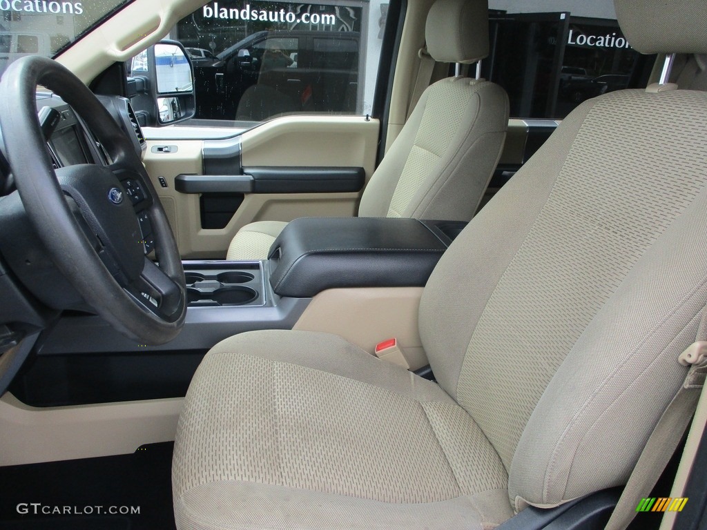 2019 F250 Super Duty XLT Crew Cab 4x4 - Magma Red / Camel photo #7