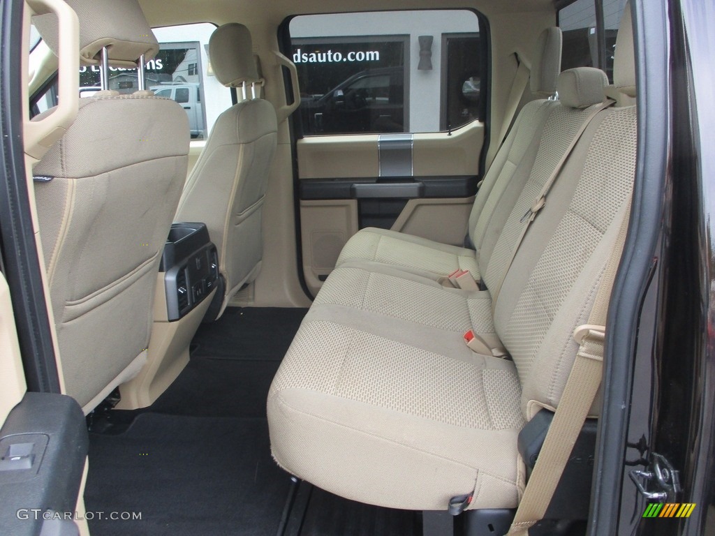 2019 F250 Super Duty XLT Crew Cab 4x4 - Magma Red / Camel photo #8