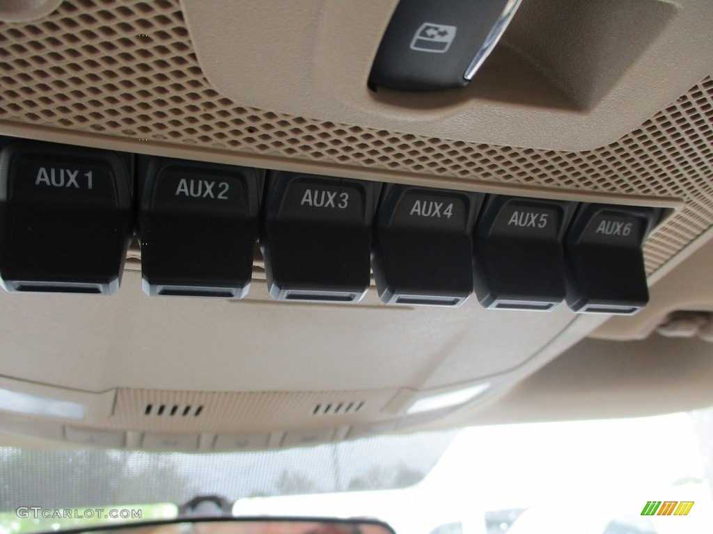 2019 F250 Super Duty XLT Crew Cab 4x4 - Magma Red / Camel photo #29
