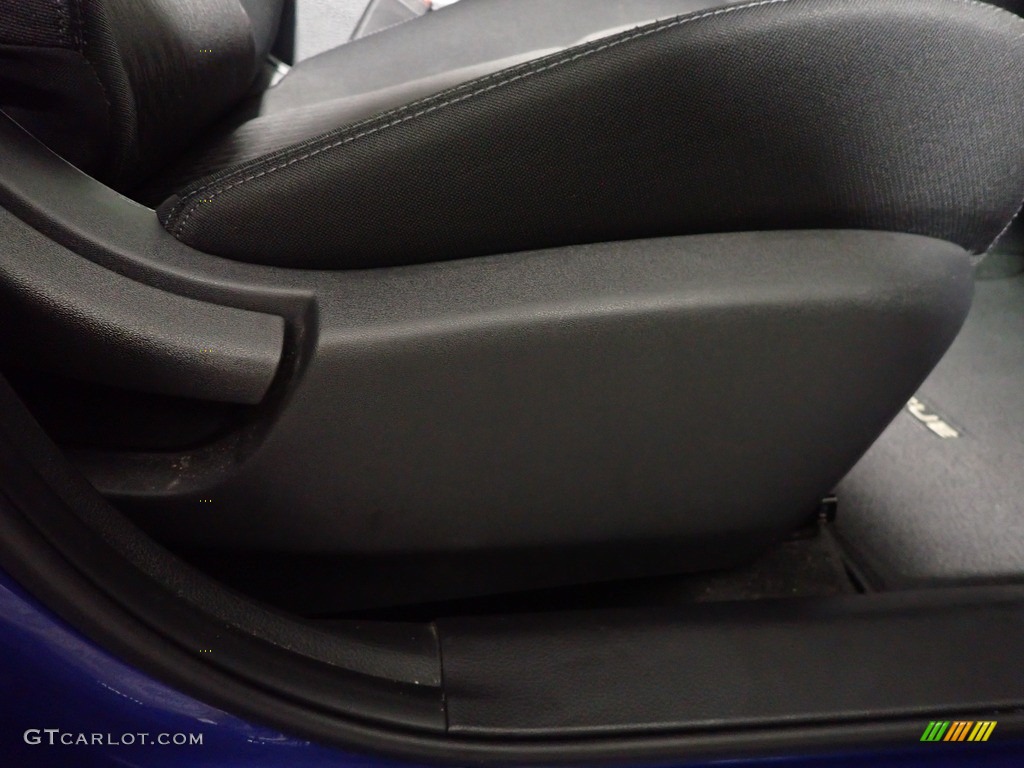 2018 Rogue SV - Caspian Blue / Charcoal photo #38