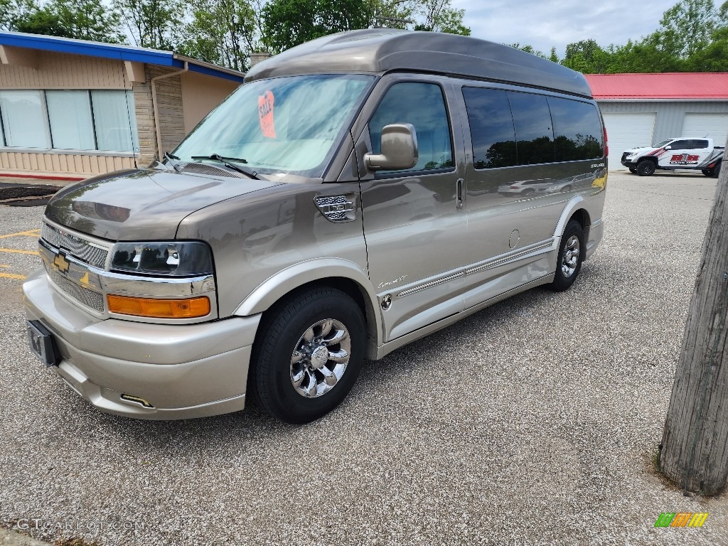 Brownstone Metallic 2016 Chevrolet Express 2500 Passenger Conversion Van Exterior Photo #146124068