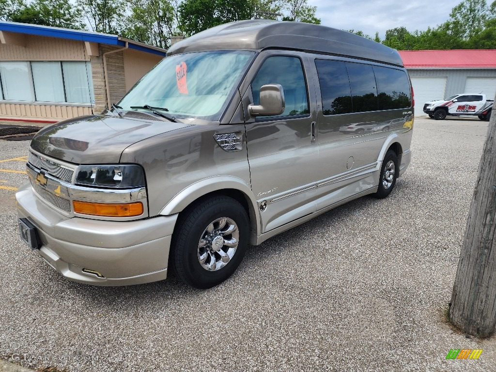 2016 Express 2500 Passenger Conversion Van - Brownstone Metallic / Custom Light Brown photo #4