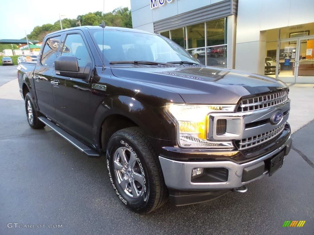 2019 F150 XLT SuperCrew 4x4 - Magma Red / Earth Gray photo #9