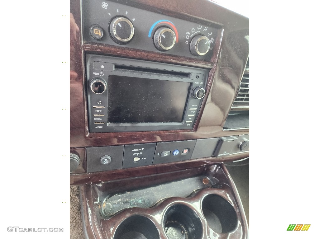 2016 Chevrolet Express 2500 Passenger Conversion Van Controls Photos