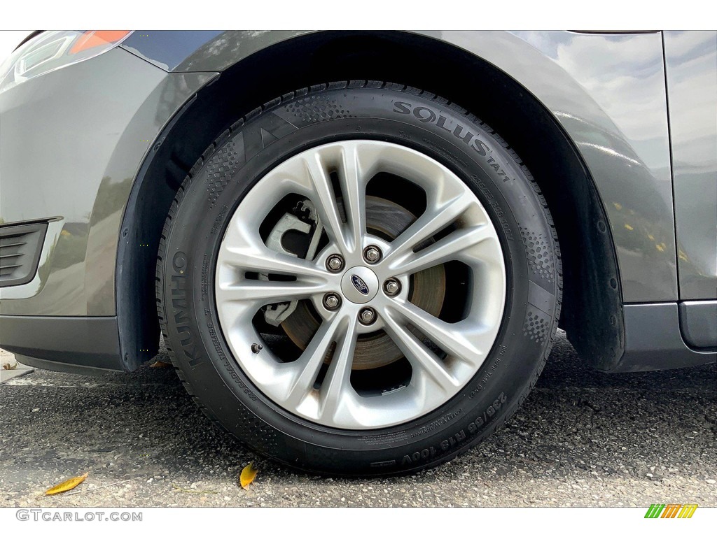 2018 Ford Taurus SE Wheel Photo #146126414