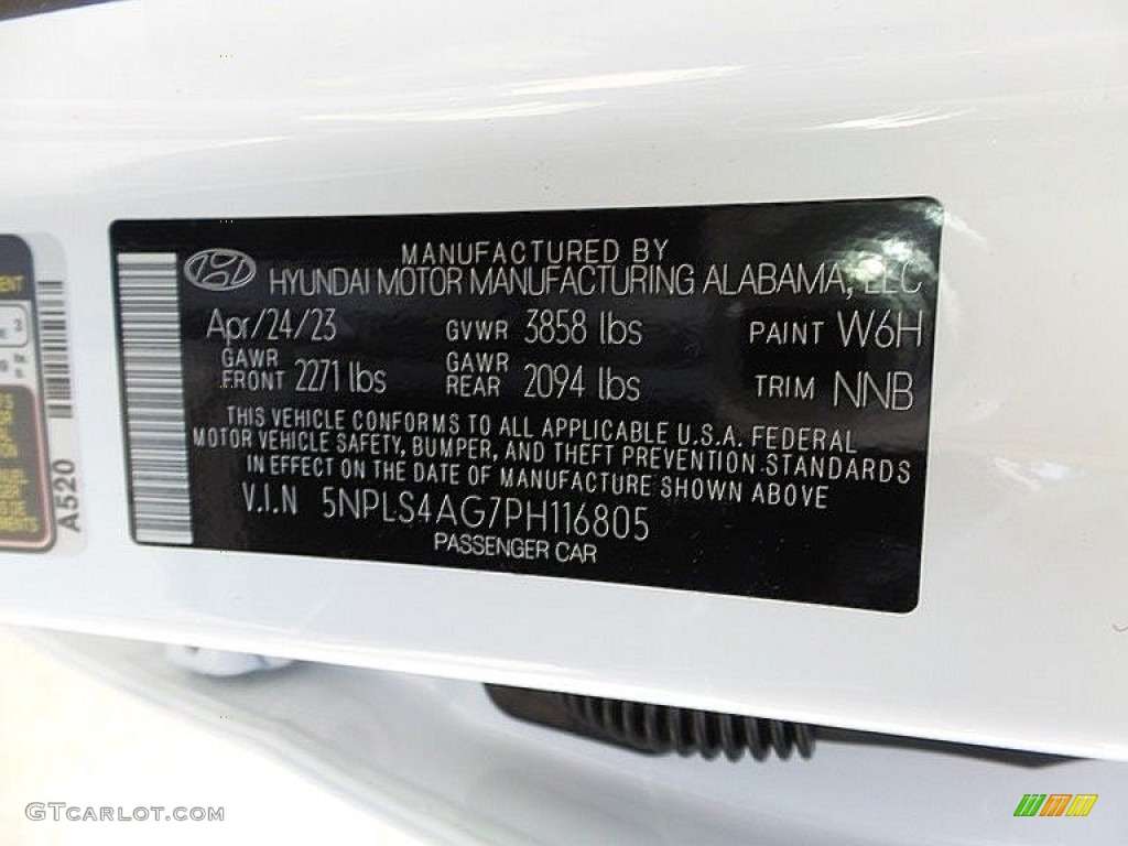 2023 Elantra SEL - Serenity White / Black photo #18