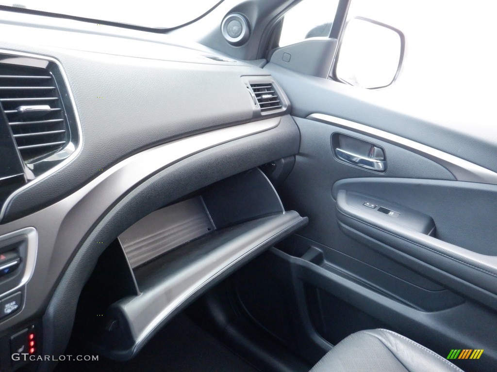 2020 Passport EX-L AWD - Modern Steel Metallic / Black photo #28