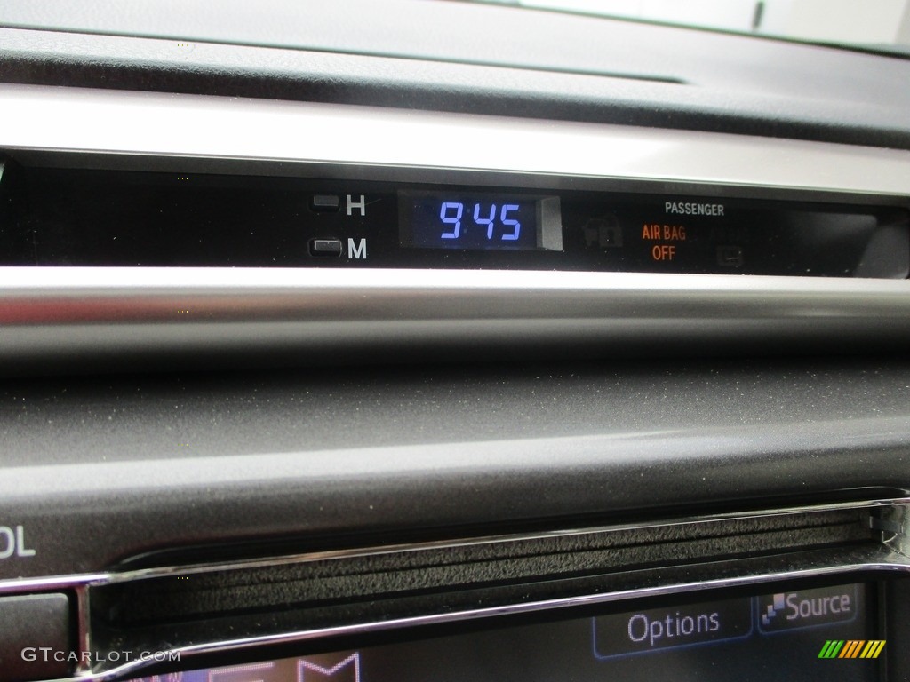 2013 RAV4 XLE AWD - Classic Silver Metallic / Ash photo #18
