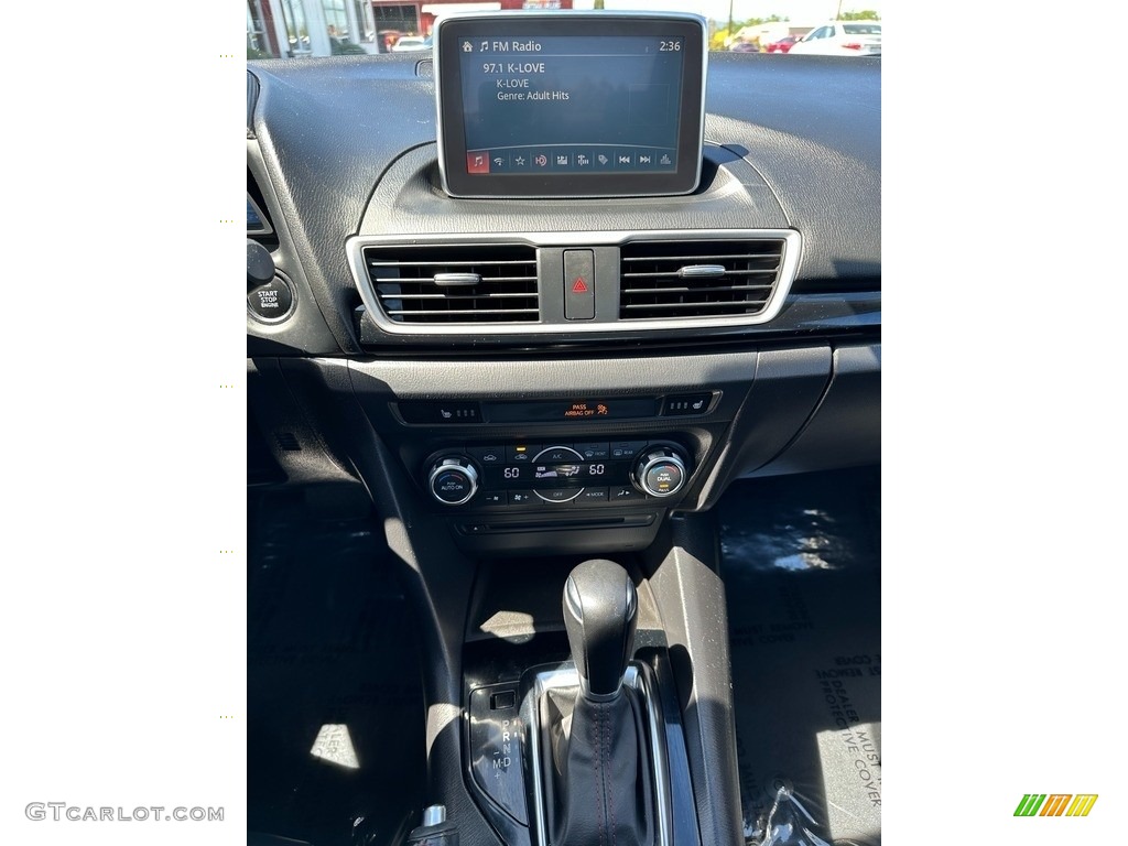 2014 Mazda MAZDA3 i Grand Touring 4 Door Controls Photo #146129147