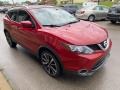 2017 Palatial Ruby Nissan Rogue Sport SL AWD  photo #39