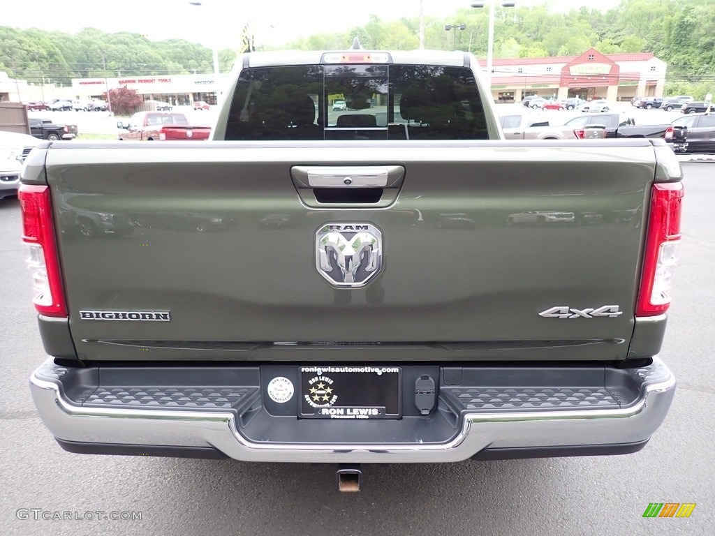 2020 1500 Big Horn Crew Cab 4x4 - Olive Green Pearl / Black photo #4