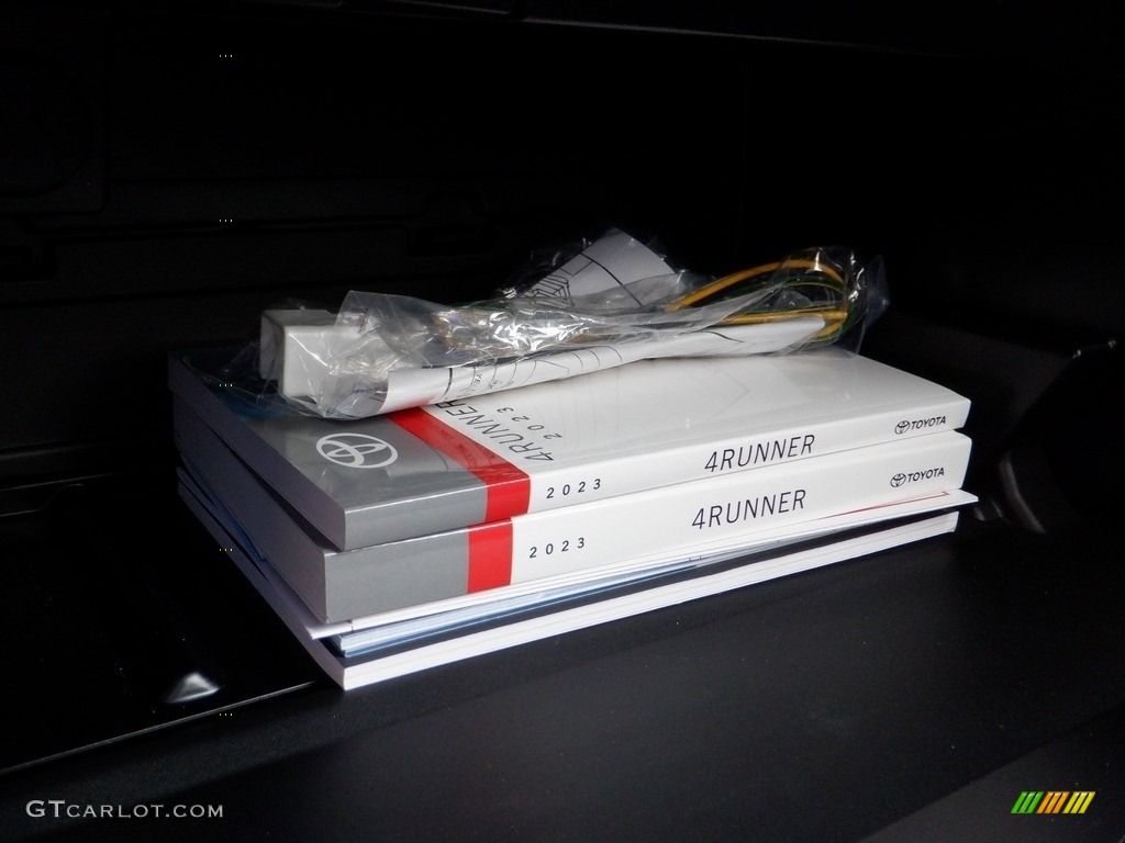 2023 Toyota 4Runner Limited 4x4 Books/Manuals Photo #146131897