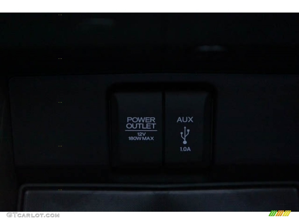 2023 Ridgeline RTL AWD - Radiant Red Metallic II / Black photo #24