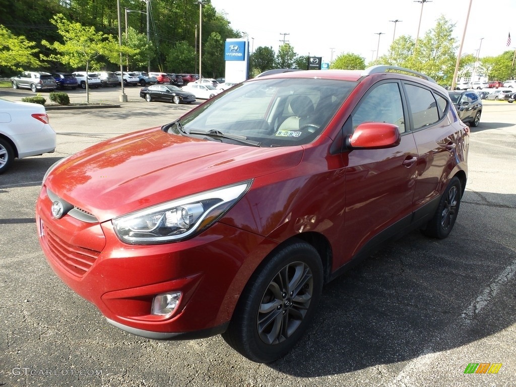 2015 Tucson SE AWD - Garnet Red / Beige photo #1