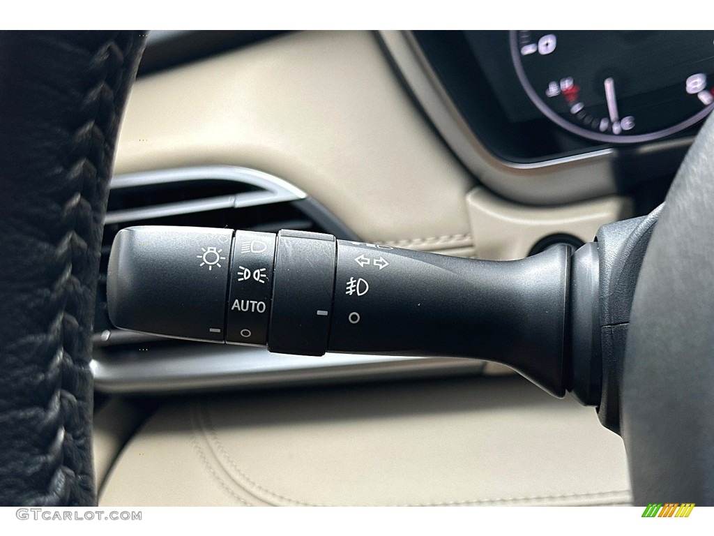 2022 Subaru Legacy Limited Controls Photo #146132854