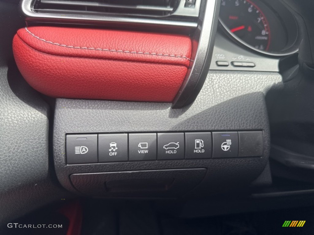 2023 Toyota Camry XSE Controls Photos