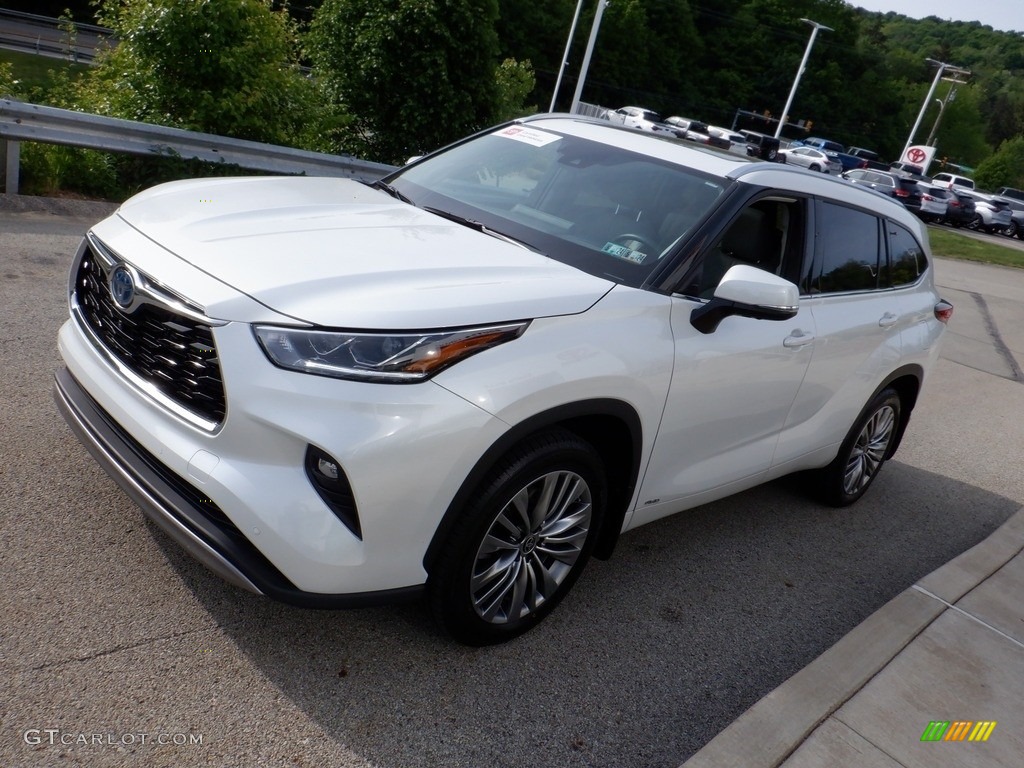 2022 Highlander Hybrid Platinum AWD - Wind Chill Pearl / Graphite photo #18