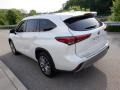 2022 Wind Chill Pearl Toyota Highlander Hybrid Platinum AWD  photo #20