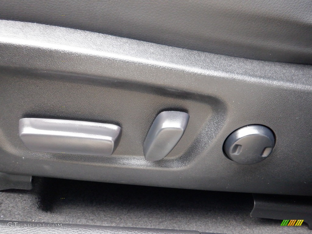 2019 Highlander SE AWD - Blizzard Pearl White / Black photo #17