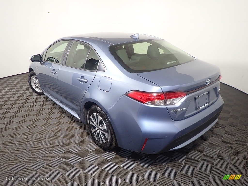 2021 Corolla Hybrid LE - Celestite Gray Metallic / Black photo #10