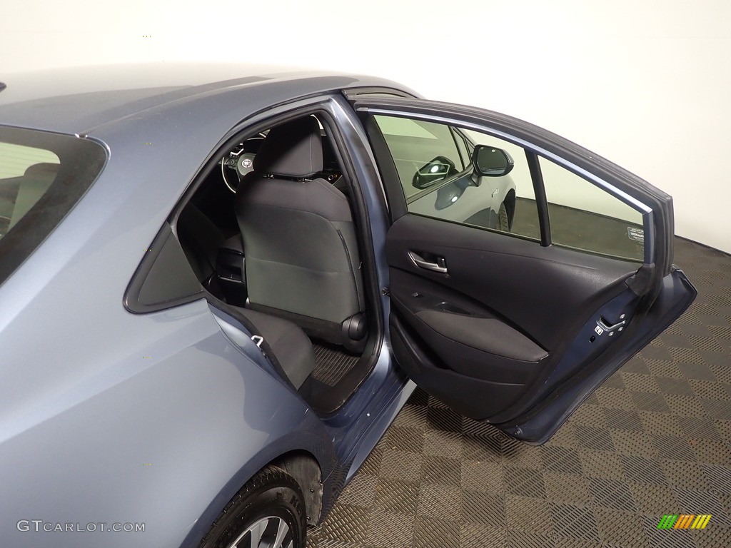 2021 Corolla Hybrid LE - Celestite Gray Metallic / Black photo #32