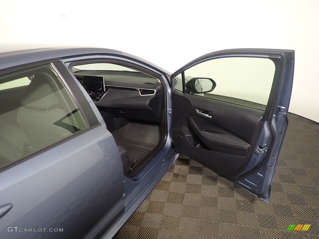 2021 Corolla Hybrid LE - Celestite Gray Metallic / Black photo #34
