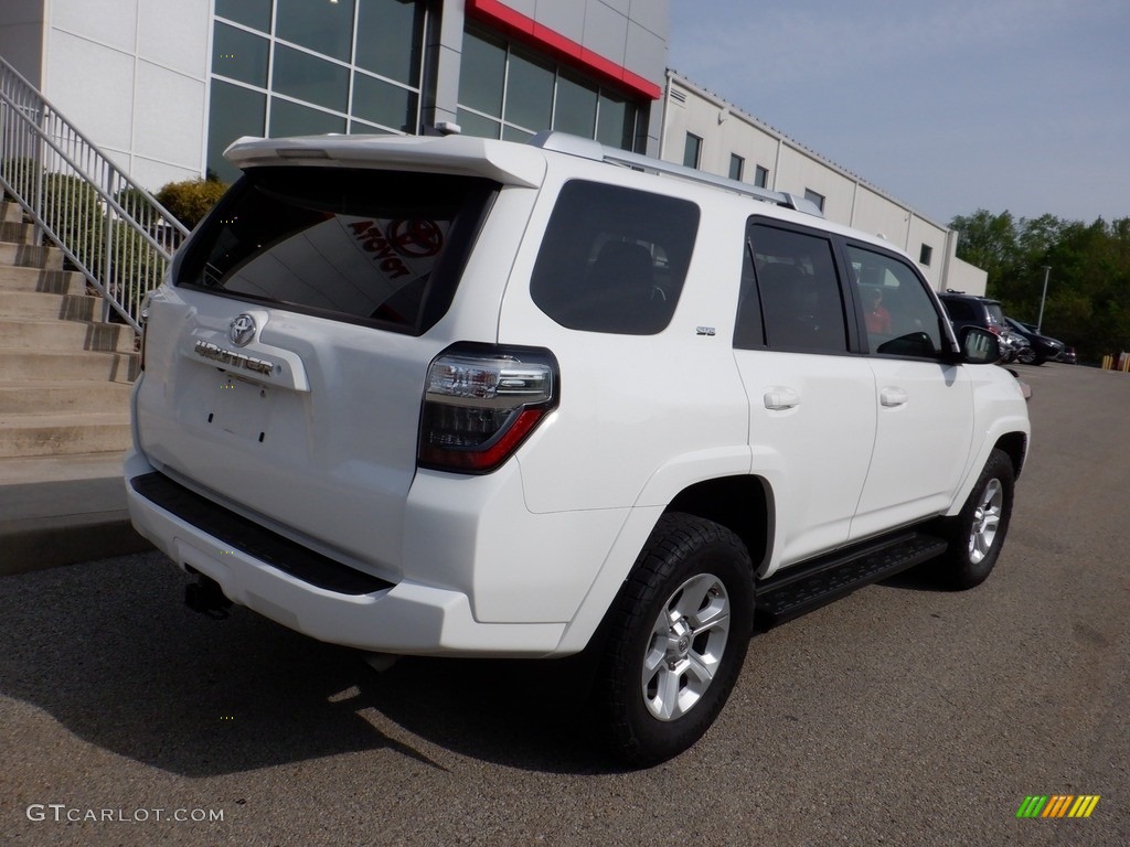 2018 4Runner SR5 4x4 - Super White / Black photo #19