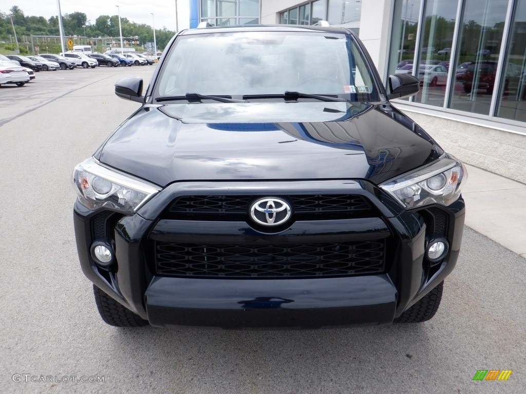 2018 4Runner SR5 4x4 - Midnight Black Metallic / Sand Beige photo #6