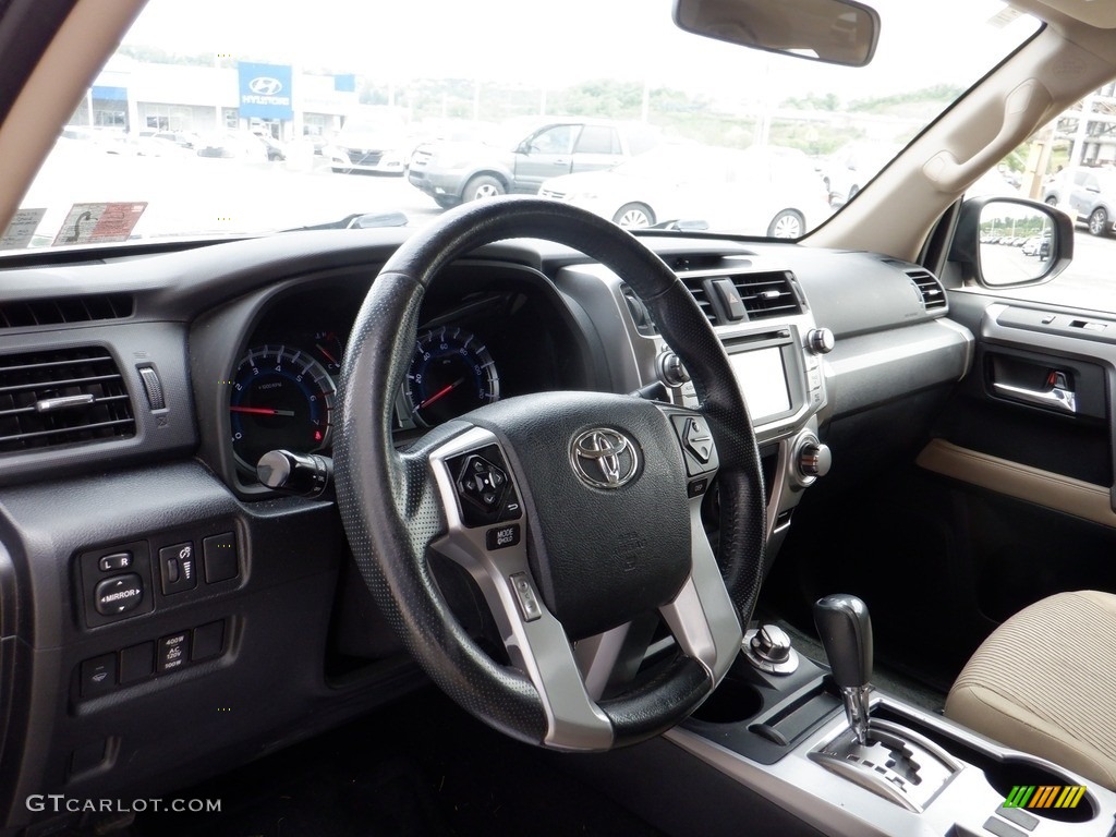 2018 4Runner SR5 4x4 - Midnight Black Metallic / Sand Beige photo #12