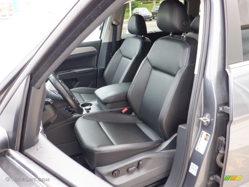 Titan Black Interior 2018 Volkswagen Atlas SE 4Motion Photo #146137426