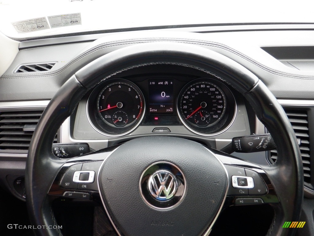 2018 Volkswagen Atlas SE 4Motion Titan Black Steering Wheel Photo #146137456