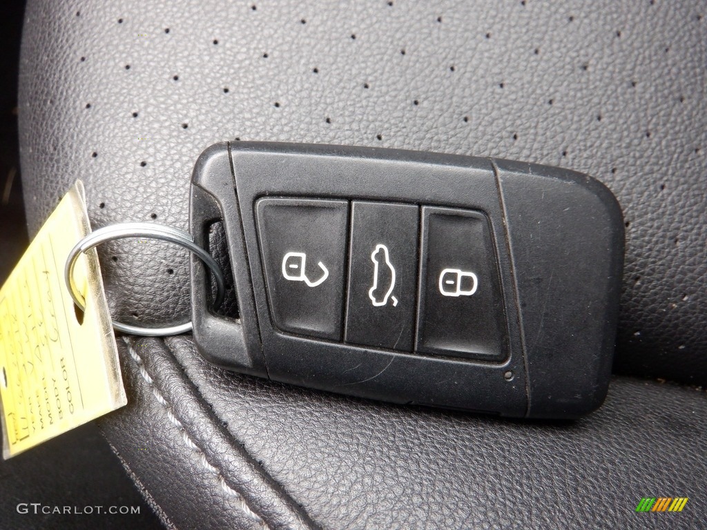 2018 Volkswagen Atlas SE 4Motion Keys Photo #146137471