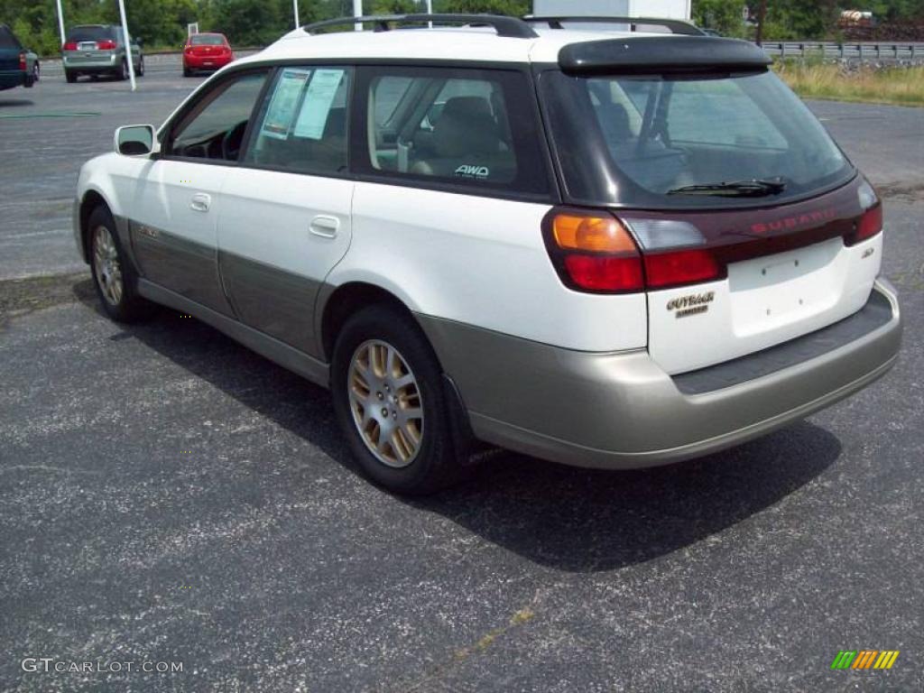 2001 Outback Limited Wagon - White Frost Pearl / Gray photo #3