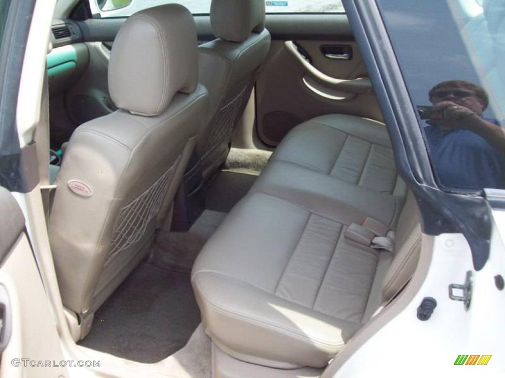 2001 Outback Limited Wagon - White Frost Pearl / Gray photo #6