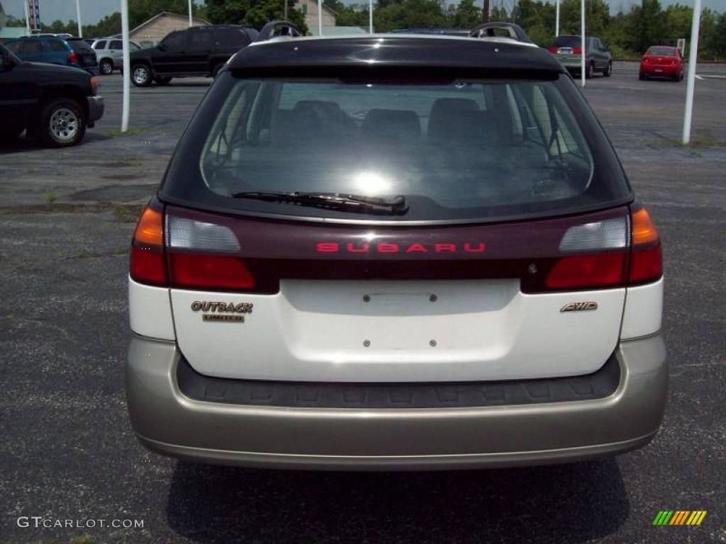 2001 Outback Limited Wagon - White Frost Pearl / Gray photo #9