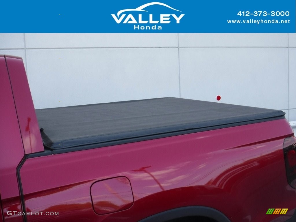 2022 Ridgeline RTL-E AWD - Radiant Red Metallic II / Black photo #4