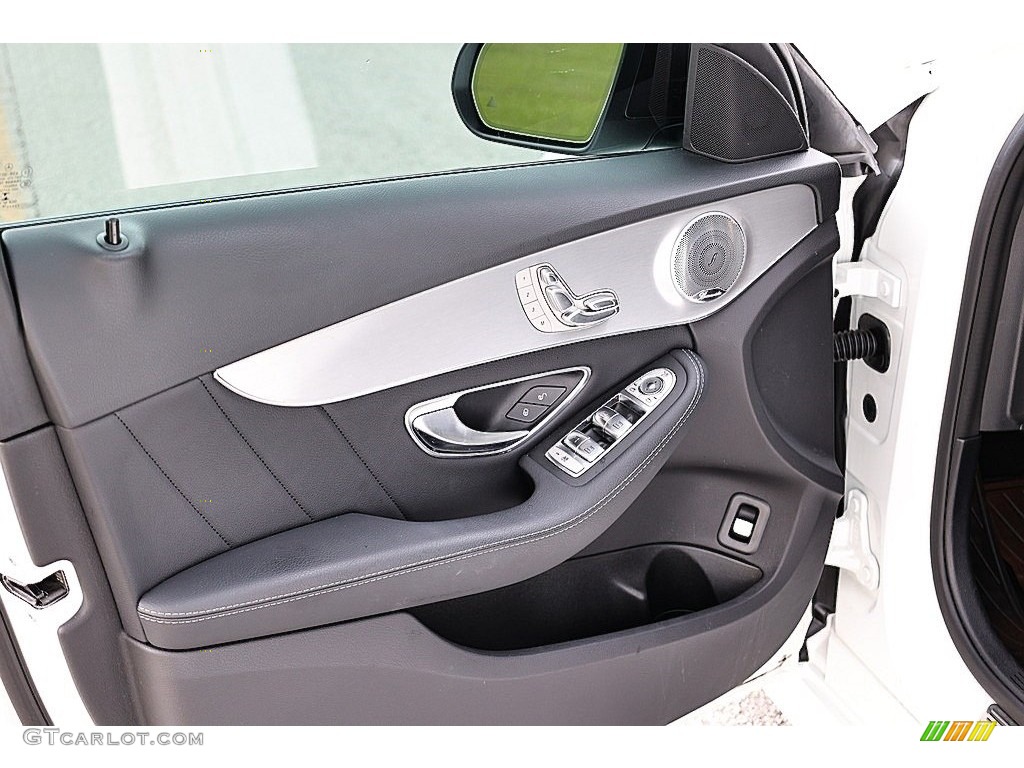 2019 Mercedes-Benz C 300 Sedan Door Panel Photos