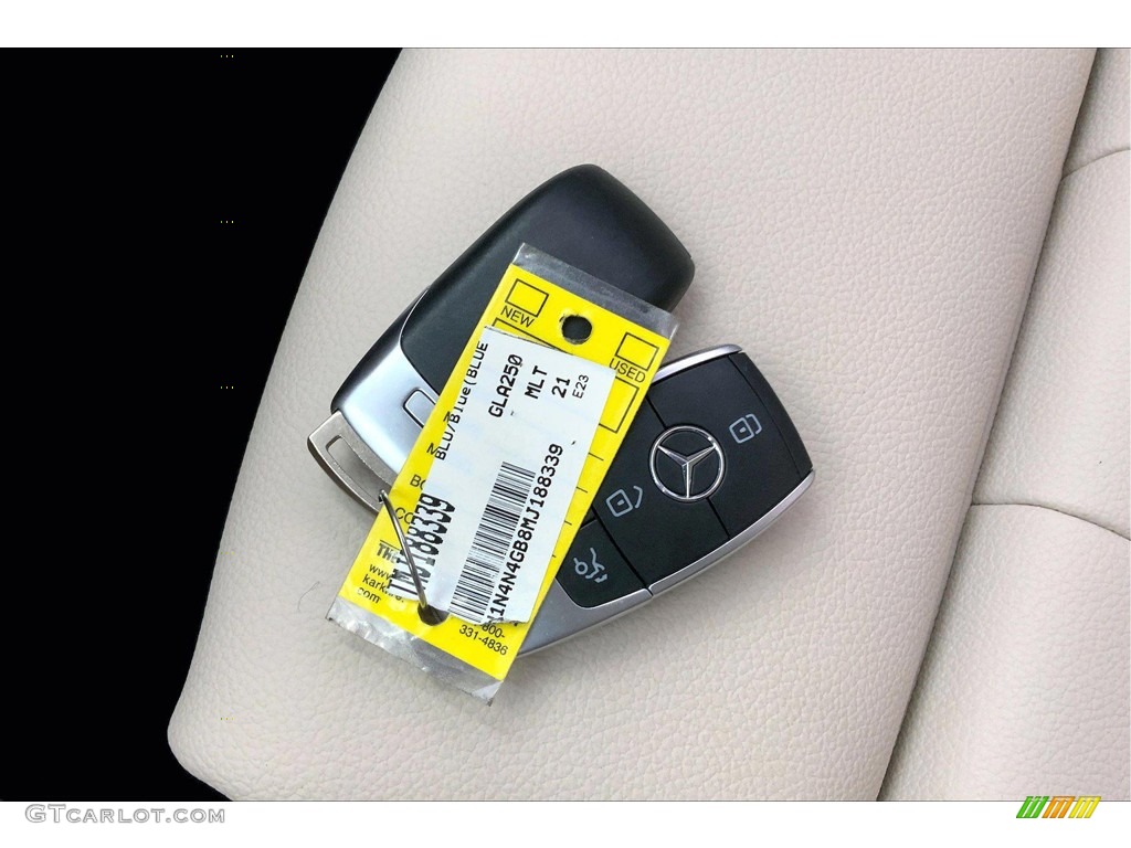 2021 GLA 250 - Denim Blue Metallic / Macchiato Beige photo #11