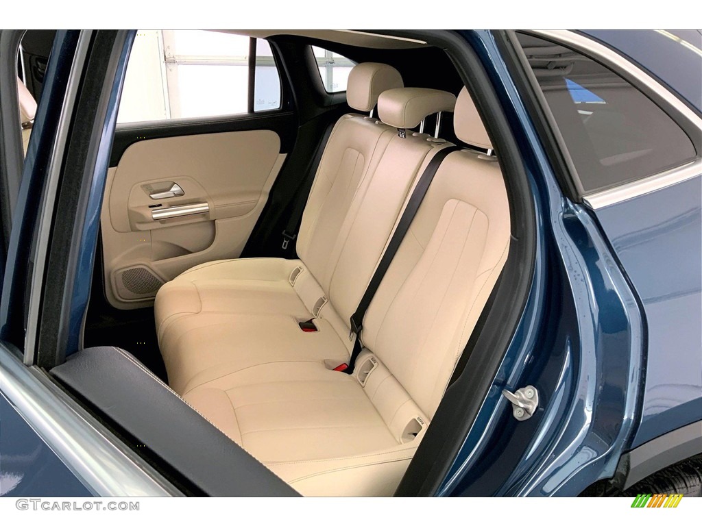 2021 GLA 250 - Denim Blue Metallic / Macchiato Beige photo #20