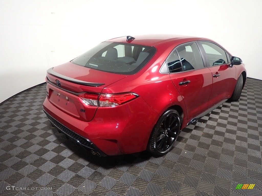 2022 Corolla SE Nightshade - Ruby Flare Pearl / Black photo #16