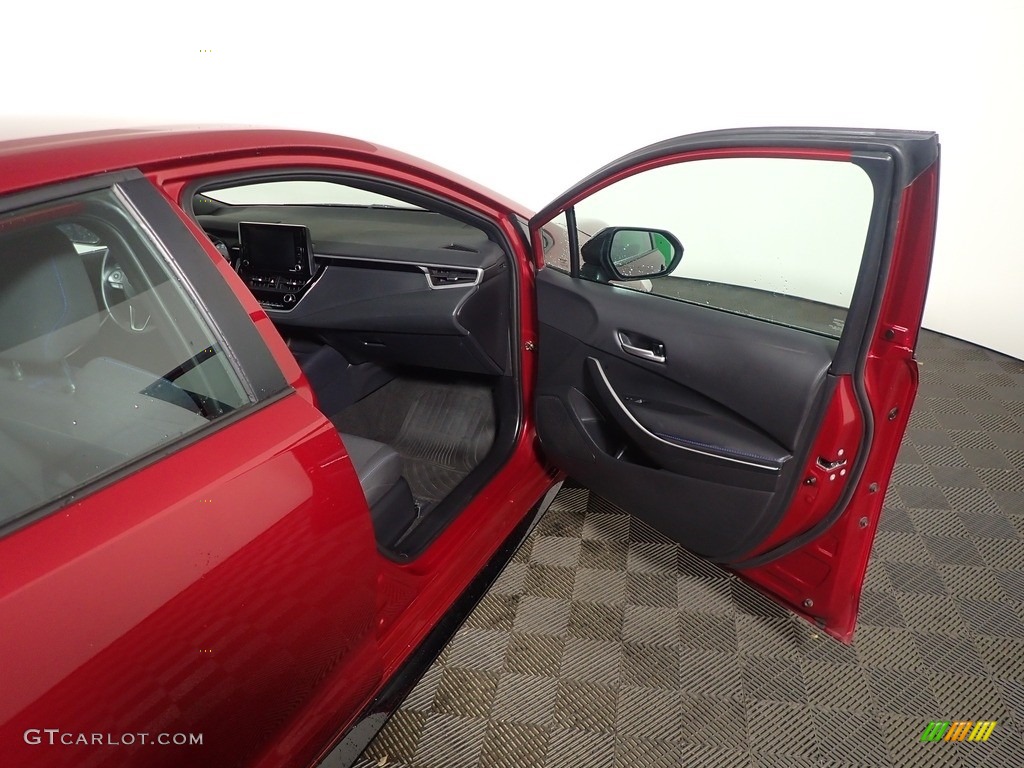 2022 Corolla SE Nightshade - Ruby Flare Pearl / Black photo #33