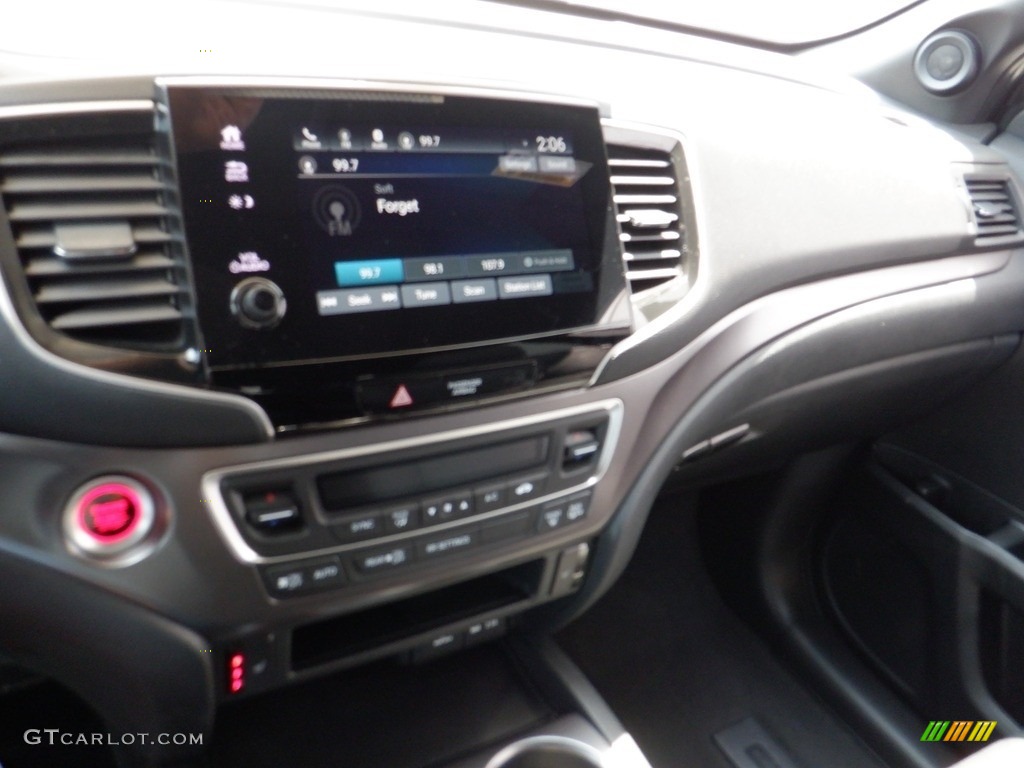 2021 Passport EX-L AWD - Modern Steel Metallic / Black photo #18