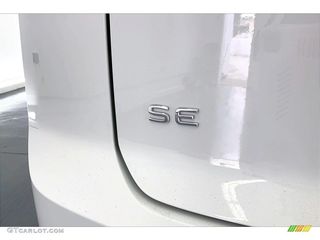 2021 Volkswagen Atlas Cross Sport SE Marks and Logos Photo #146146836