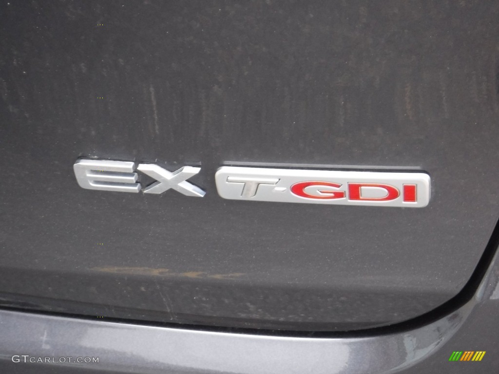 2017 Kia Sorento EX AWD Marks and Logos Photos