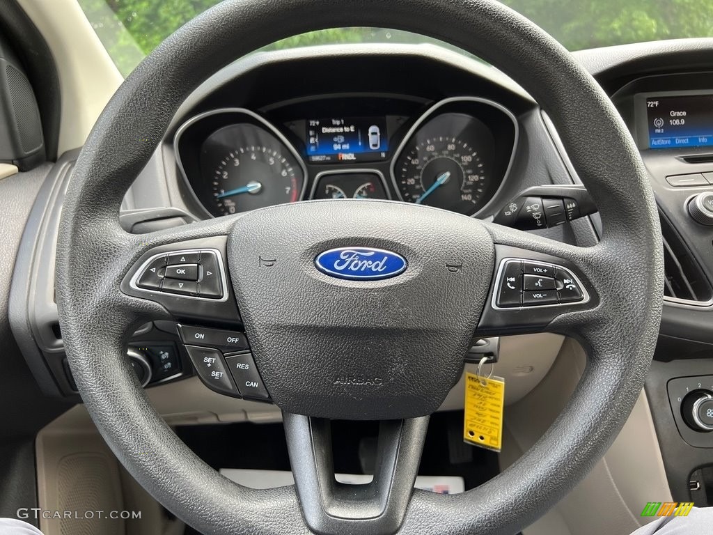 2015 Ford Focus SE Sedan Steering Wheel Photos