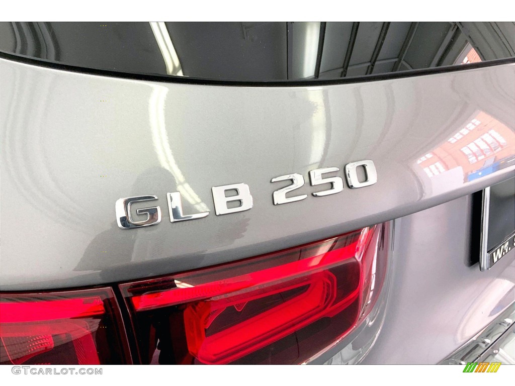 2020 GLB 250 - Mountain Grey Metallic / Black photo #31