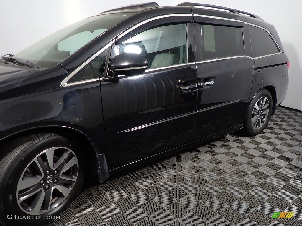 2014 Odyssey Touring - Crystal Black Pearl / Gray photo #11